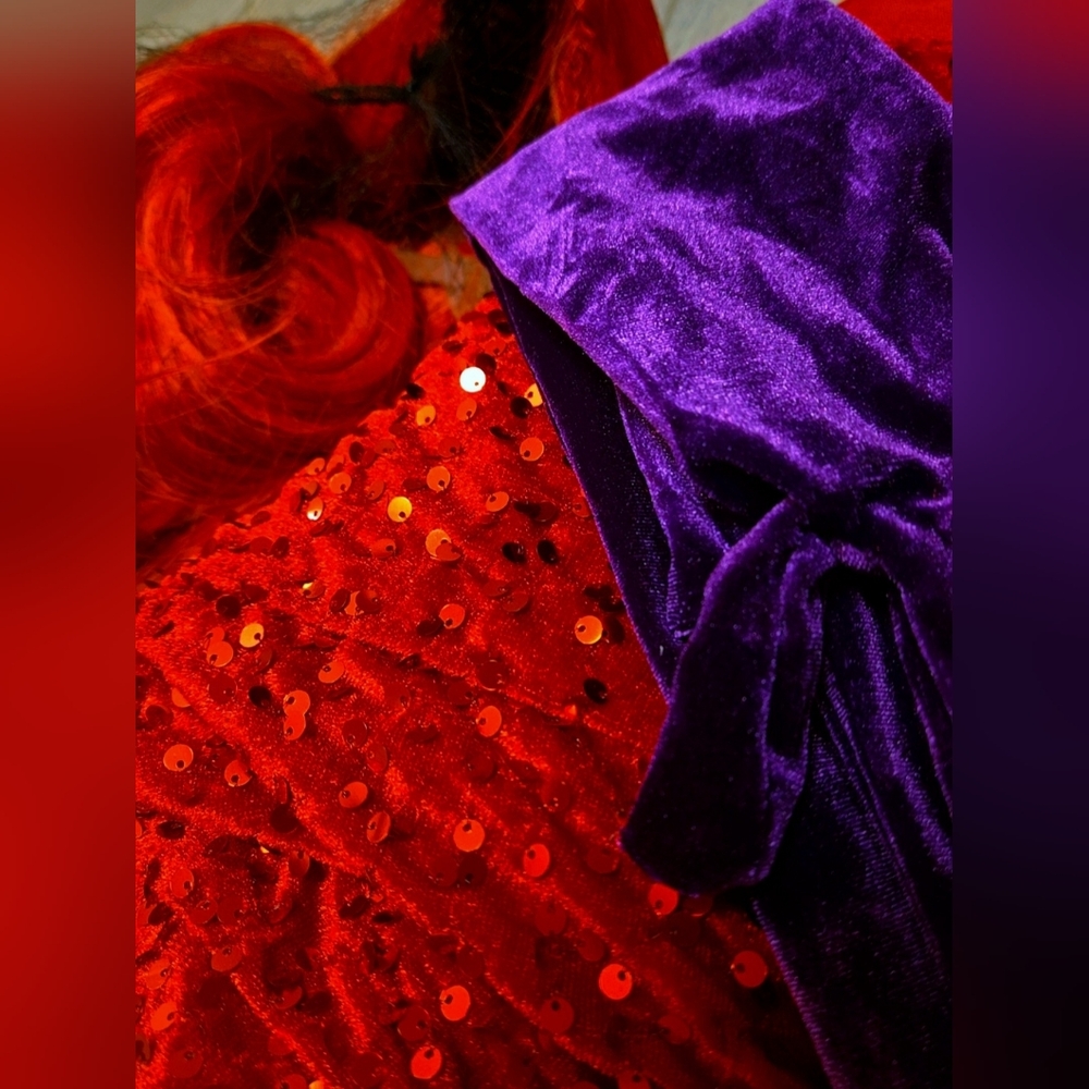 ❌️❌️Sold❌️❌️Jessica Rabbit Costume (Wig Included!) - Picture 10 of 10